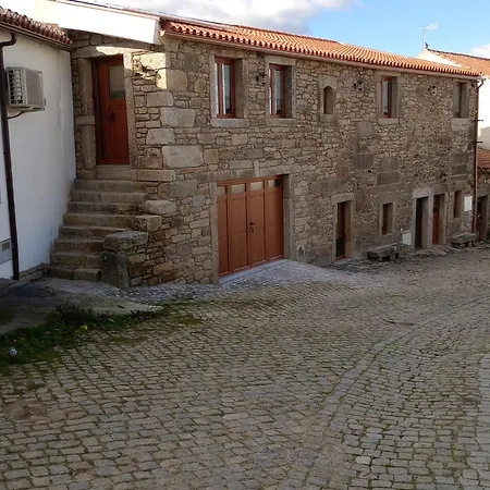Casa D'abo Anica Κατάλυμα σε φάρμα Miranda do Douro