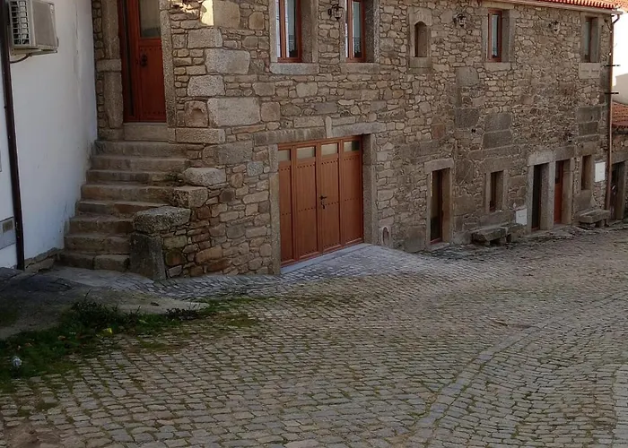 Casa D'abo Anica Κατάλυμα σε φάρμα Miranda do Douro
